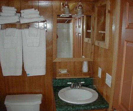 Edgewater Motel Lakeside Bagian luar foto